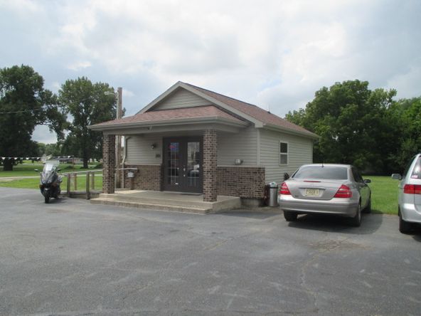 301 N Logan St, Mattoon, IL 61938